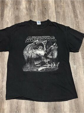 Vintage Wolf Only The Strong Survive Graphic T-shirt Mens L Y2K Nature Faded